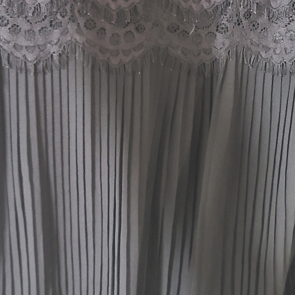 Loft Black Pleated Lace Sleeveless Dressy Tank Top - Size Small - Picture 12 of 14